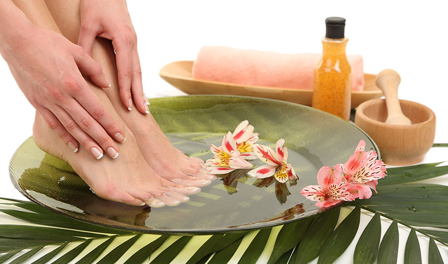 Top Benefits of Aqua-Ionic Detox Foot Spa